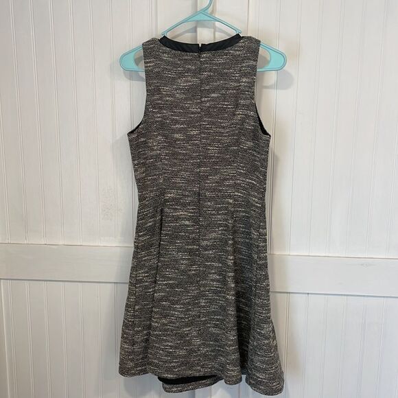BANANA REPUBLIC, midi dress,gray/black/white short sleeved dress size 4 - Picture 4 of 10